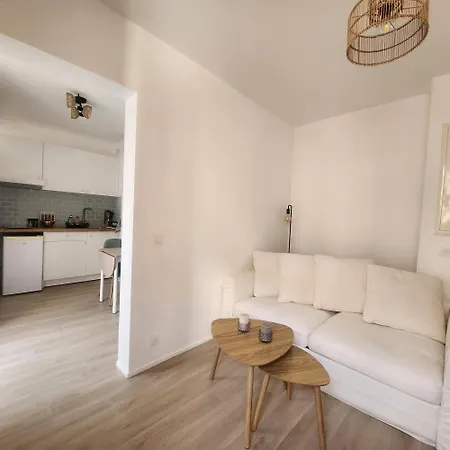 Proche De La Vieille Et Promenade Des Appartement *